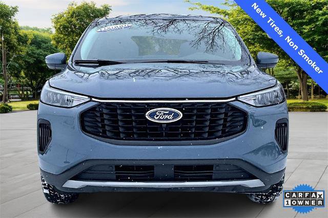Certified 2023 Ford Escape Active w/ Tech Pack #2 image 3