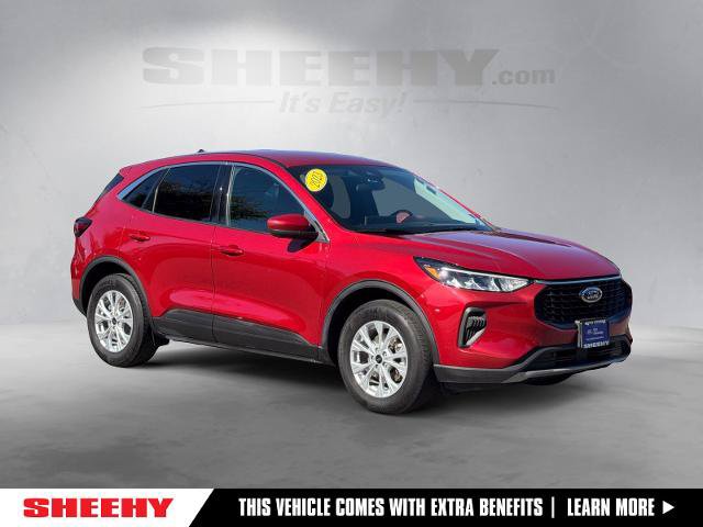 Certified 2023 Ford Escape Active w/ Tech Pack #2 AWD/4WD image 1