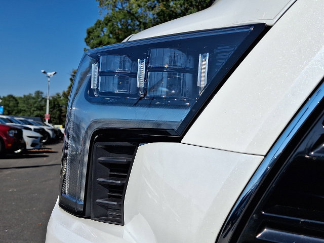Used 2023 Toyota Sequoia Platinum AWD/4WD image 11