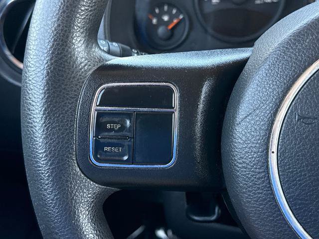 Used 2017 Jeep Patriot Sport FWD image 18