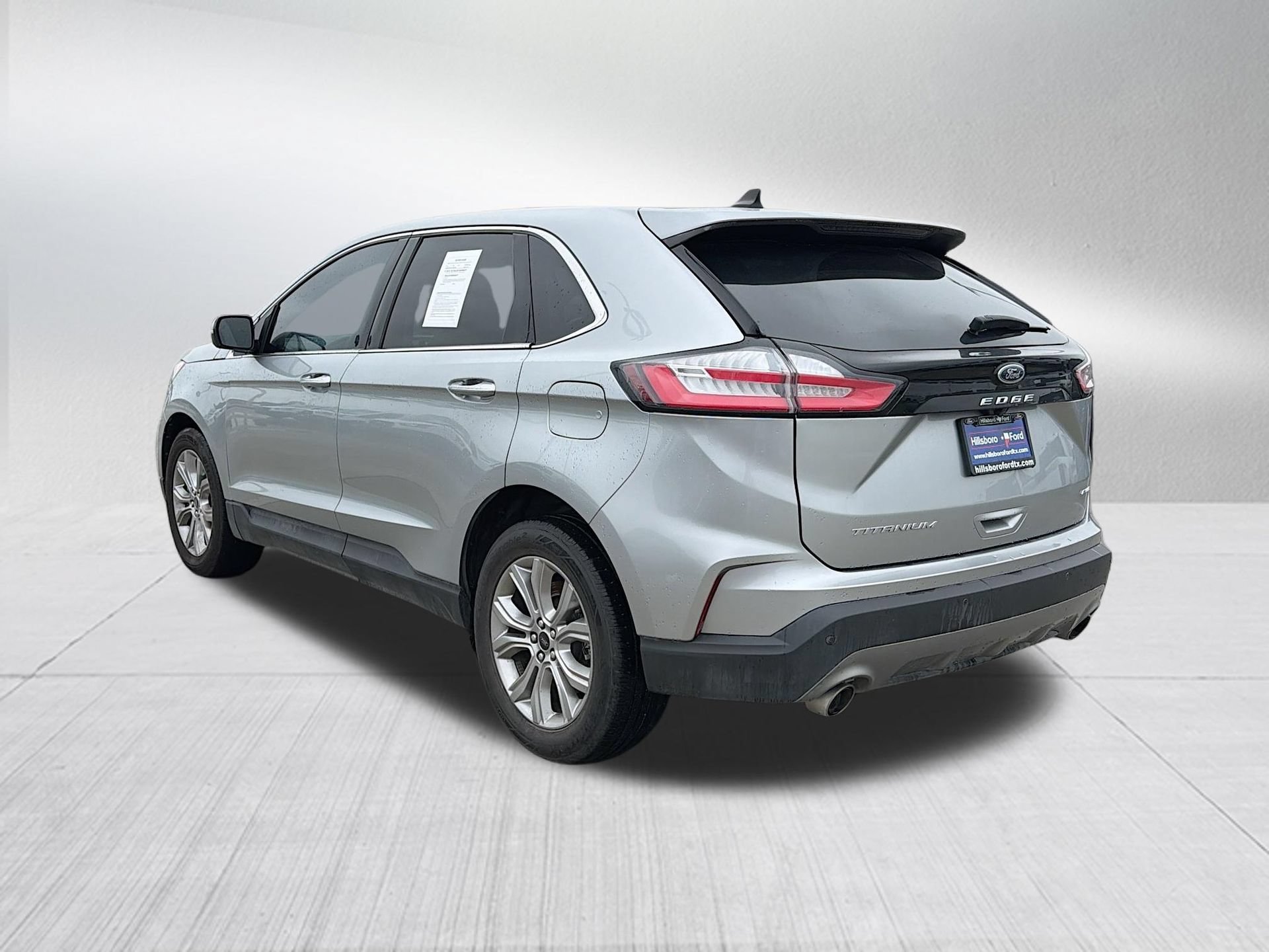 Certified 2023 Ford Edge Titanium AWD/4WD image 9