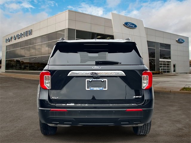 Certified 2023 Ford Explorer XLT image 4