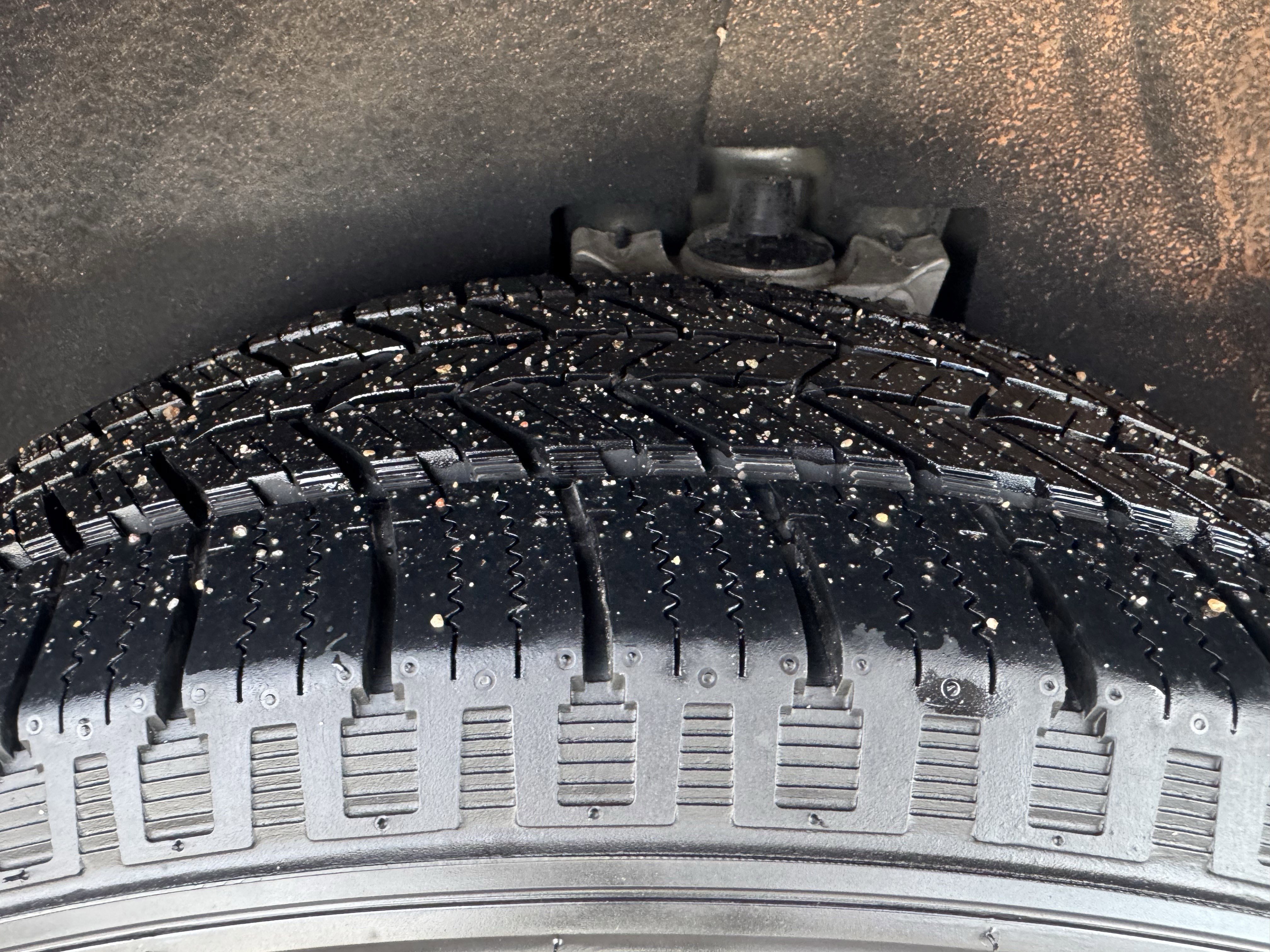 Certified 2024 Ford Edge SEL image 21