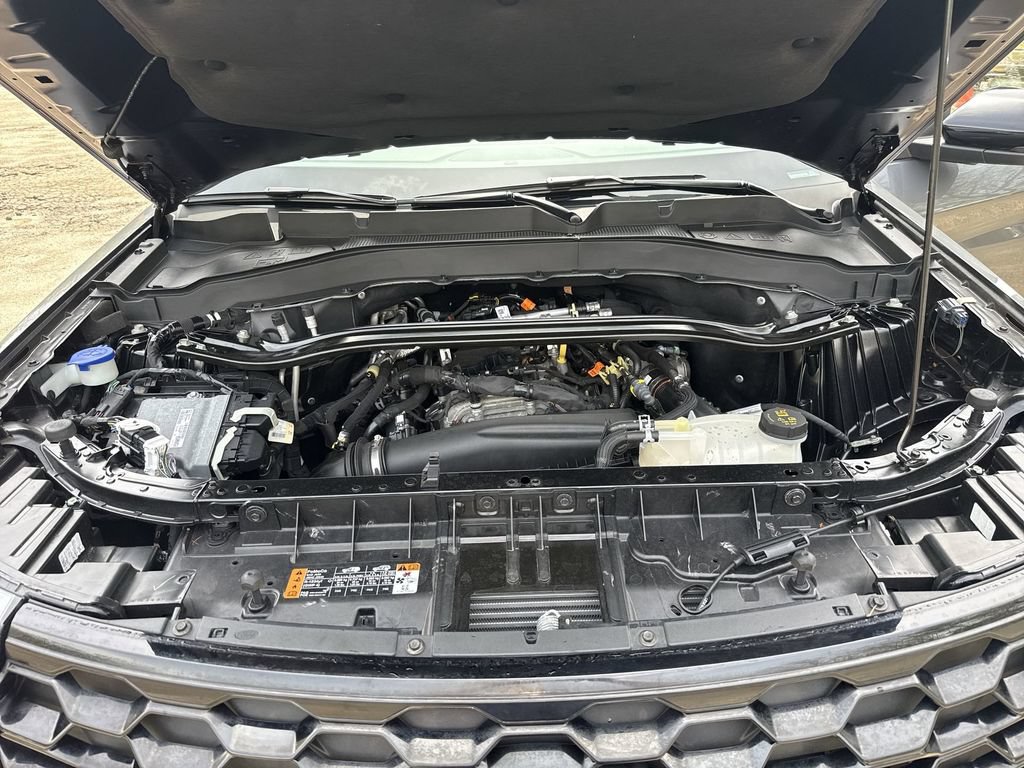 Certified 2025 Ford Explorer ST-Line AWD/4WD image 25