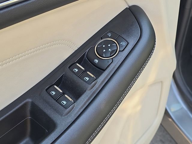 Certified 2023 Ford Edge Titanium image 12