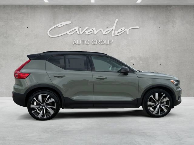 Used 2021 Volvo XC40 P8 Recharge image 3