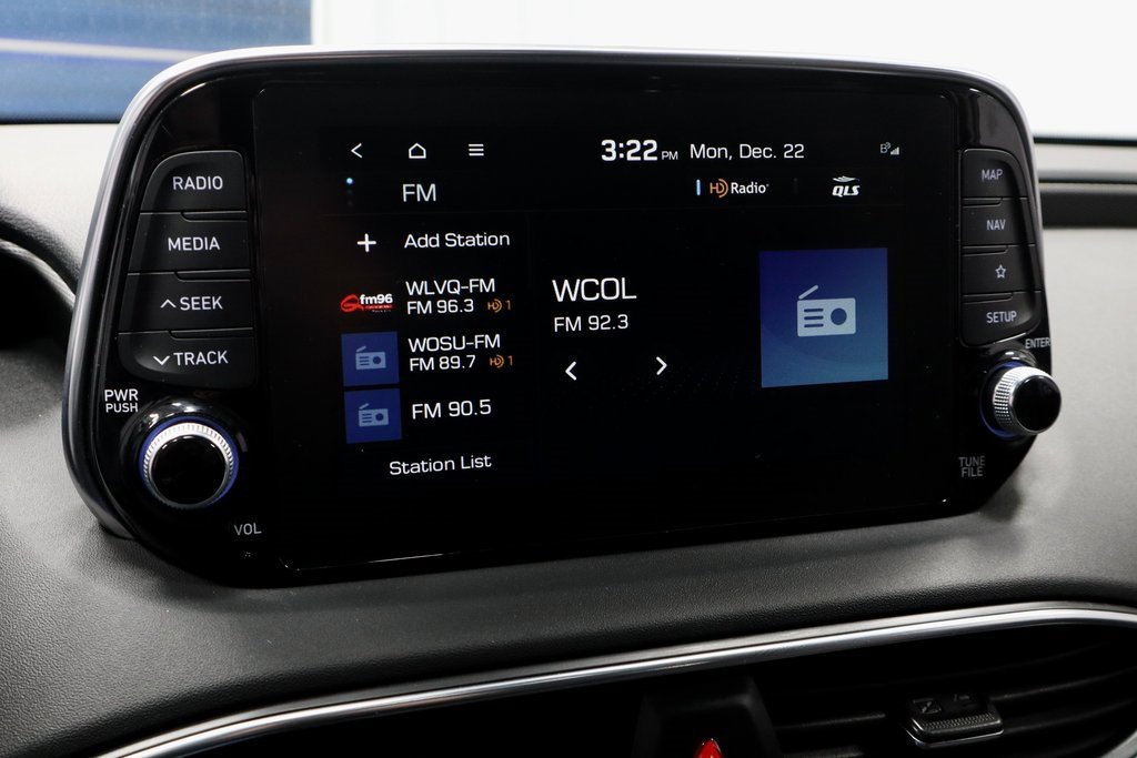 Used 2020 Hyundai Santa Fe Limited image 3