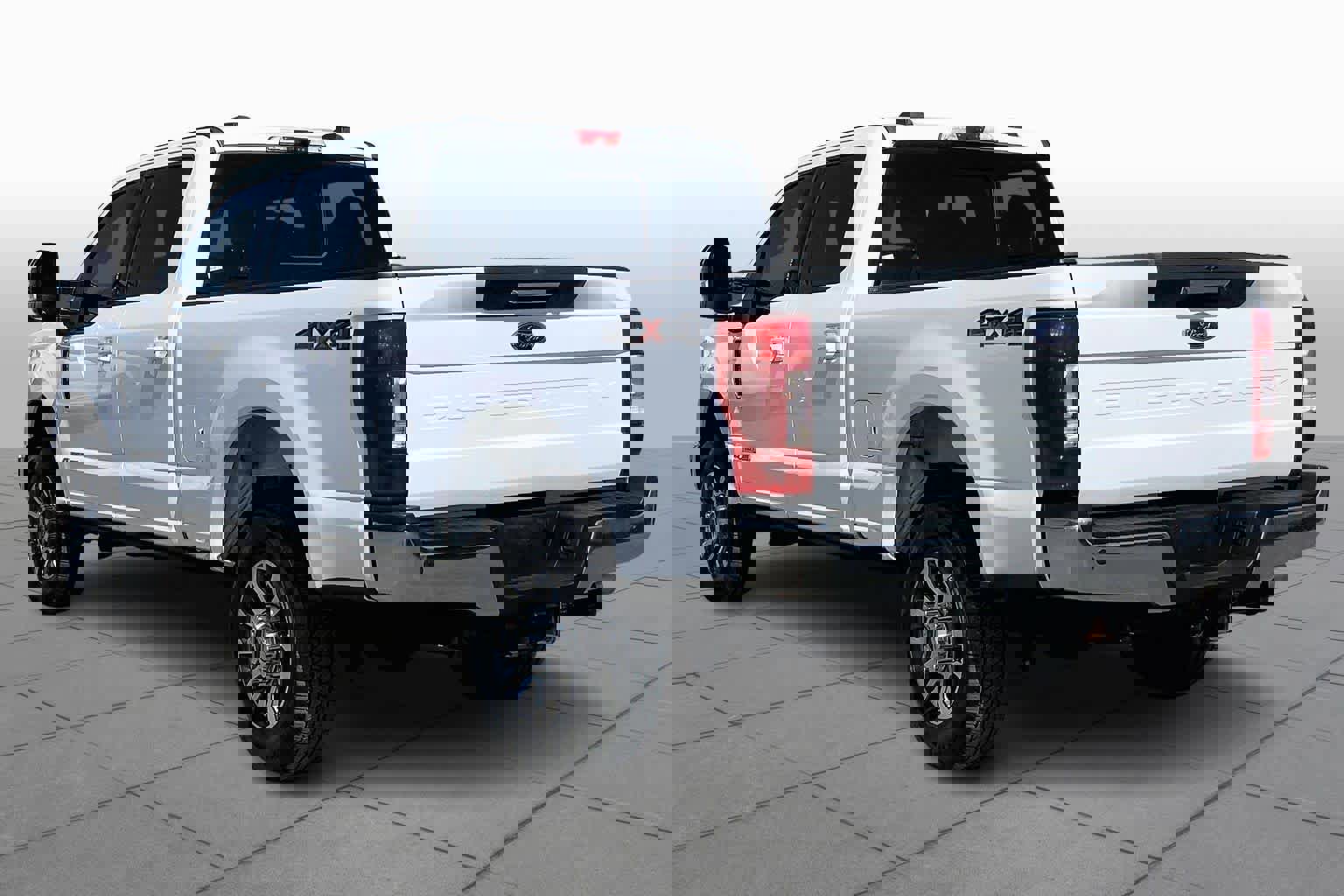 Certified 2022 Ford F250 Lariat w/ Lariat Value Package image 4