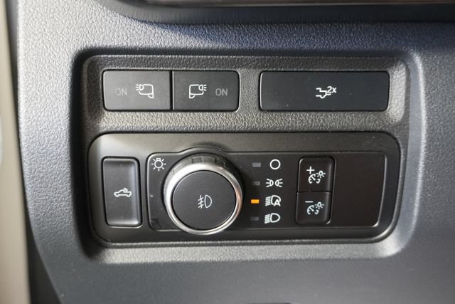 Certified 2023 Ford F250 Lariat w/ Lariat Ultimate Package AWD/4WD image 25