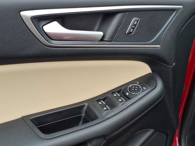 Certified 2024 Ford Edge SEL w/ Convenience Package AWD/4WD image 16