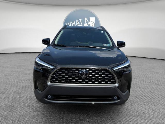 Used 2025 Toyota Corolla Cross XLE w/ Convenience Package AWD/4WD image 9