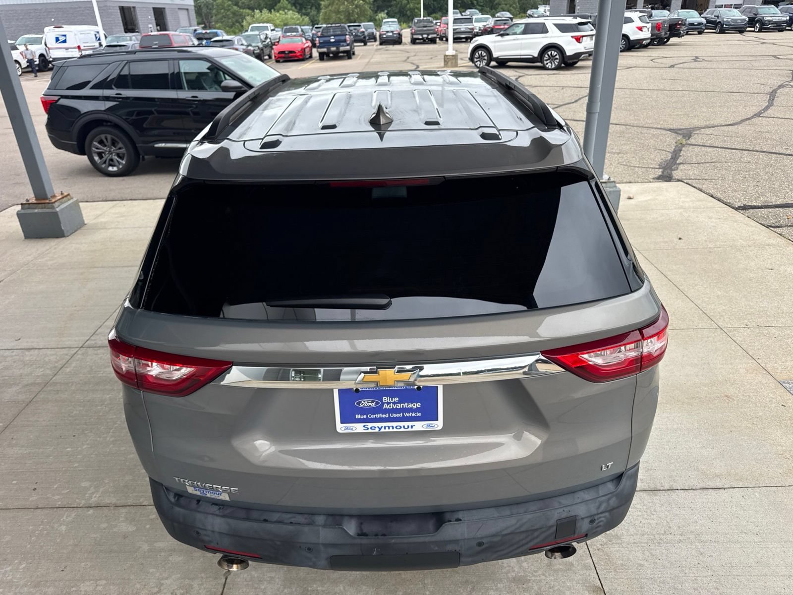 Used 2019 Chevrolet Traverse LT FWD image 7