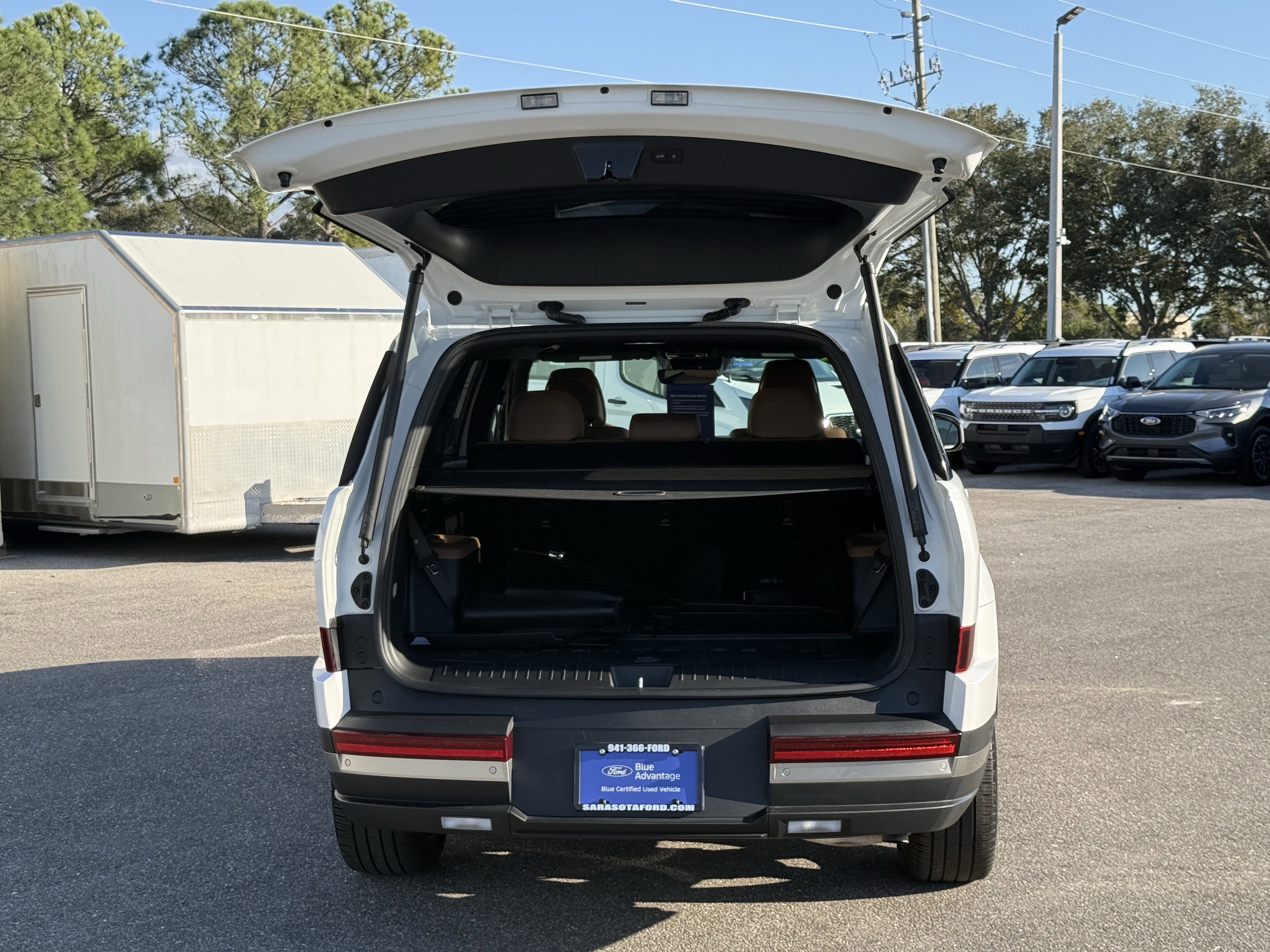 Used 2025 Hyundai Santa Fe Limited image 13