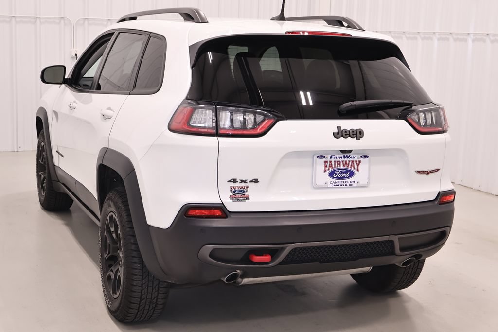 Used 2019 Jeep Cherokee Trailhawk w/ Cold Weather Group AWD/4WD image 8