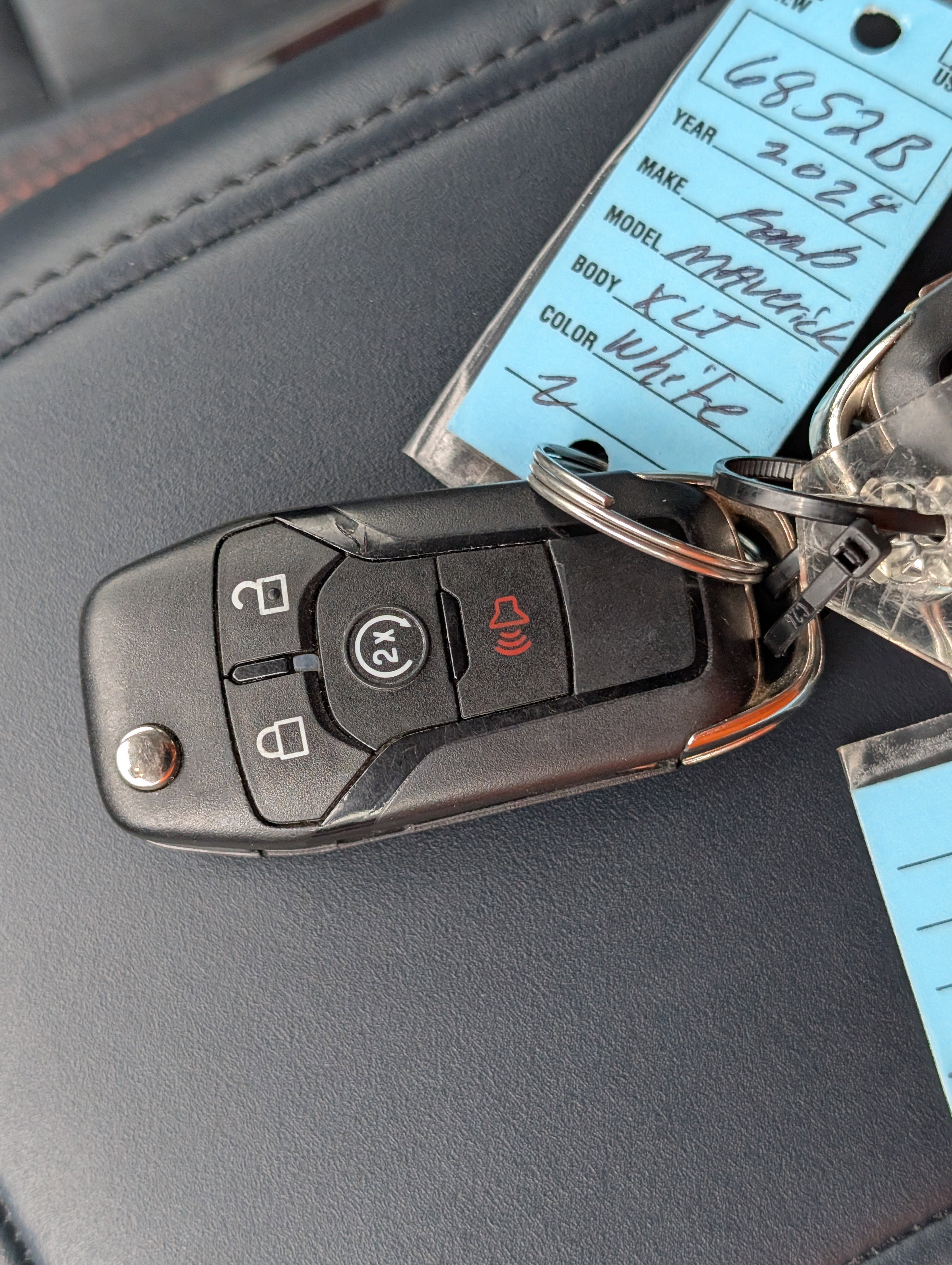 Certified 2024 Ford Maverick XLT w/ XLT Luxury Package image 31