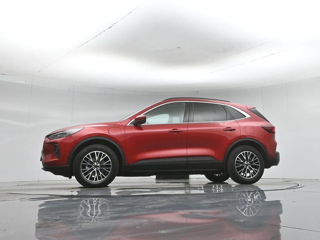 Certified 2023 Ford Escape SE w/ PHEV Premium Package FWD image 54