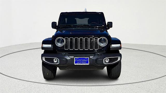 Used 2025 Jeep Wrangler Unlimited Sahara image 3