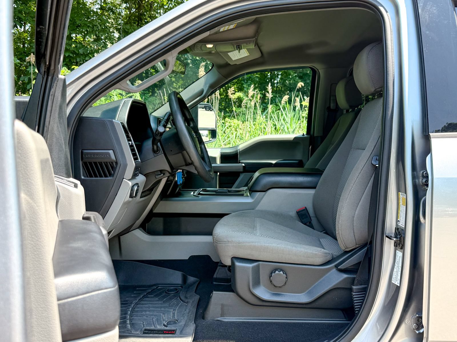 Certified 2020 Ford F250 XLT w/ FX4 Off-Road Package AWD/4WD image 19