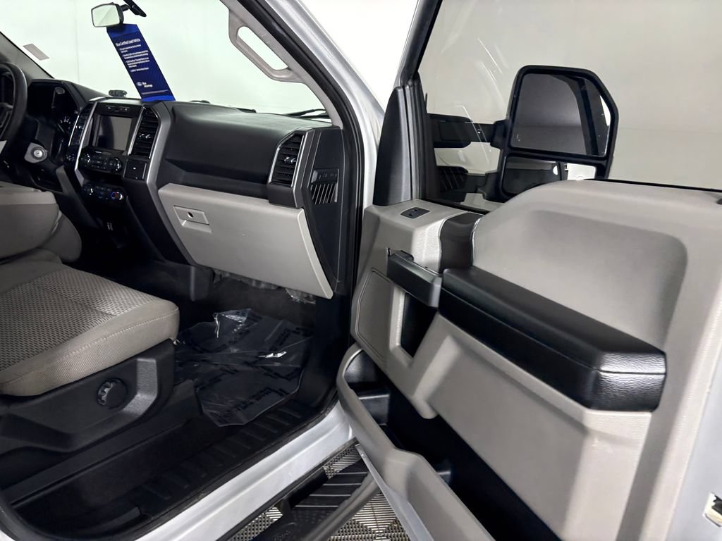 Certified 2019 Ford F150 XLT AWD/4WD image 32