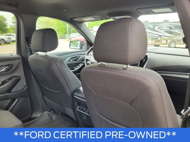 Used 2023 Chevrolet Traverse LT image 14