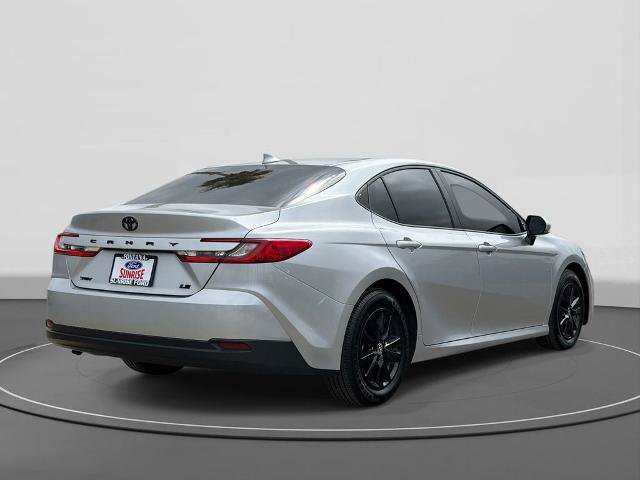 Used 2026 Toyota Camry LE w/ Convenience Package FWD image 5