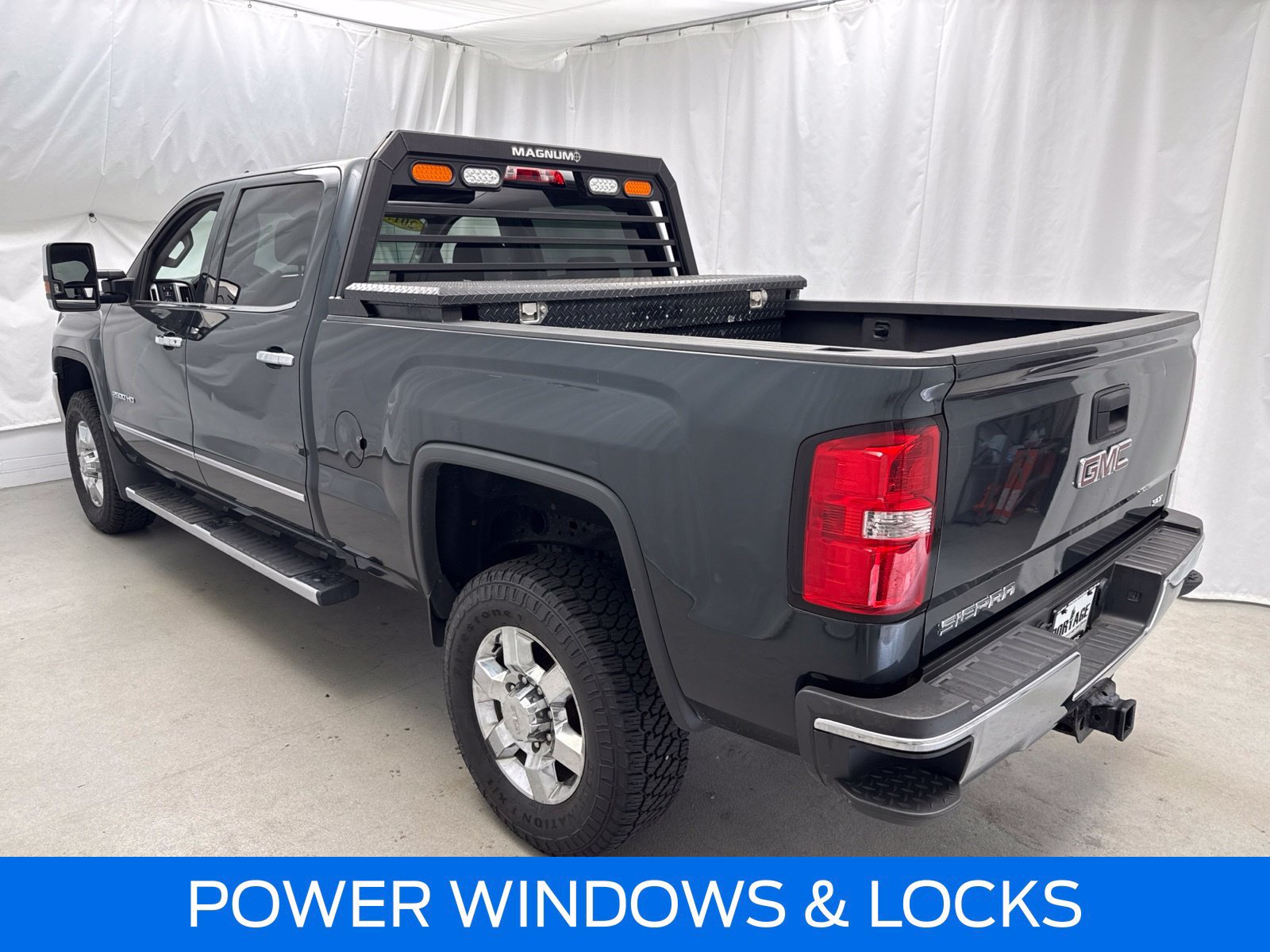 Used 2017 GMC Sierra 2500 SLT w/ Snow Plow Prep Package AWD/4WD image 5