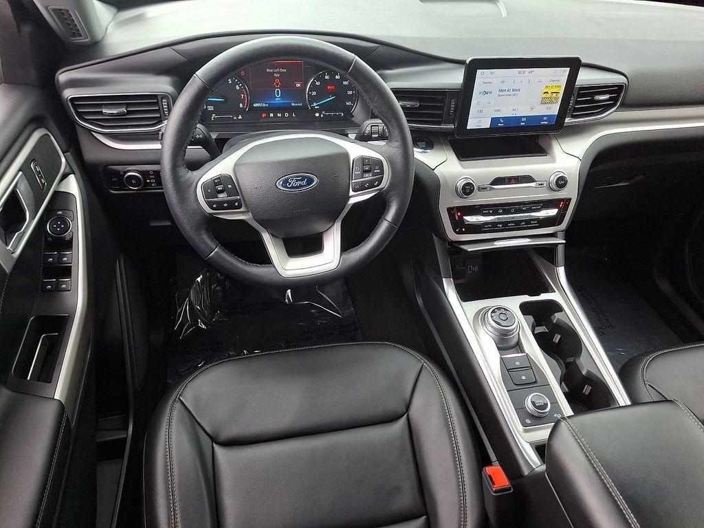 Certified 2023 Ford Explorer XLT w/ Equipment Group 202A AWD/4WD image 12