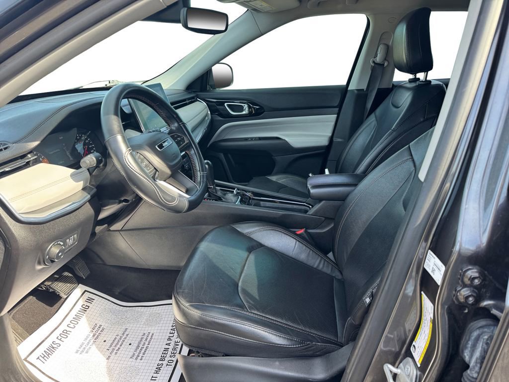 Used 2022 Jeep Compass Limited image 12