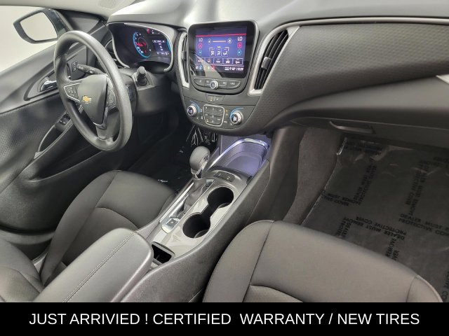 Used 2025 Chevrolet Malibu LT FWD image 19