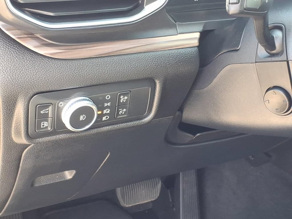 Certified 2021 Ford Explorer Limited w/ Hybrid Equipment Group 310A RWD image 17