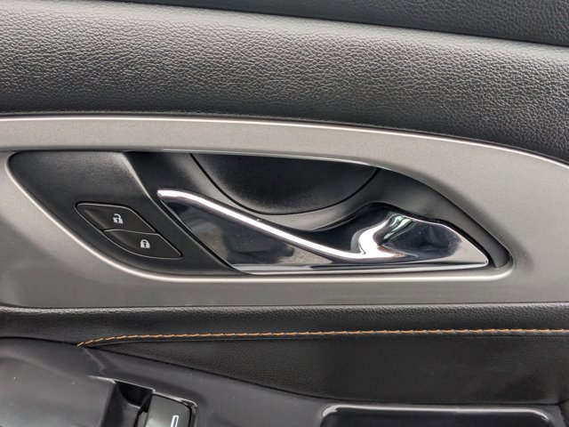 Used 2021 Chevrolet Traverse RS image 36