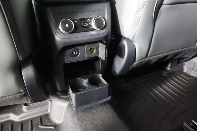 Certified 2025 Ford Explorer Active w/ Active Comfort Package AWD/4WD image 59