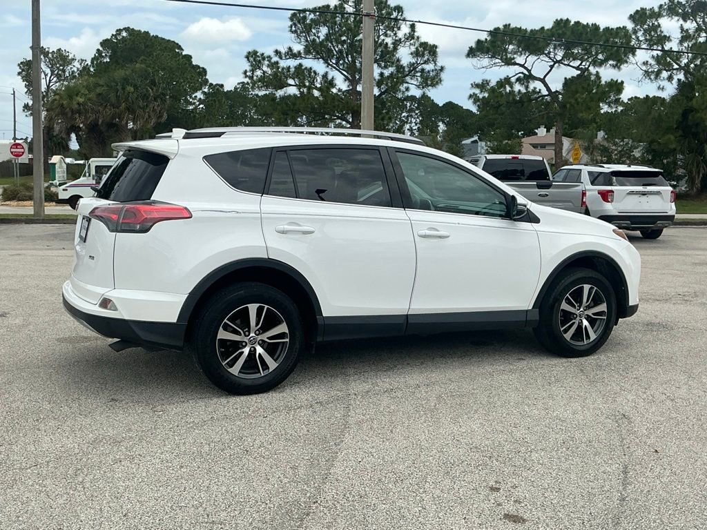 Used 2017 Toyota RAV4 XLE FWD image 16