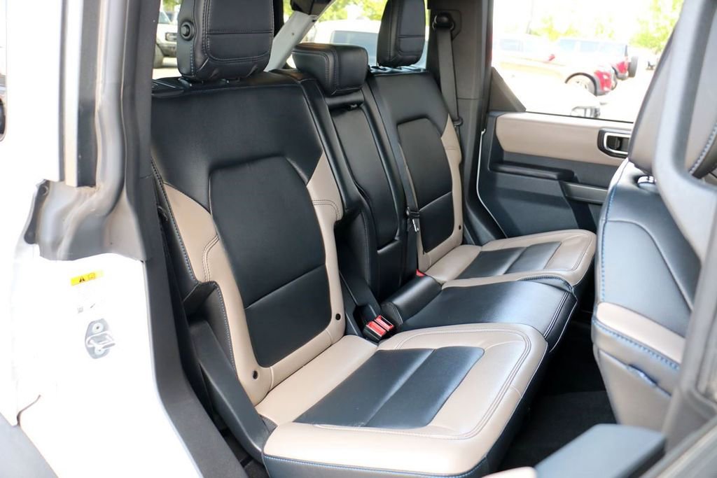 Certified 2024 Ford Bronco Wildtrak AWD/4WD image 30