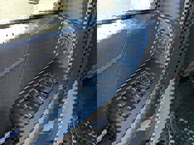 Certified 2023 Ford F150 Lariat w/ Equipment Group 502A High image 14