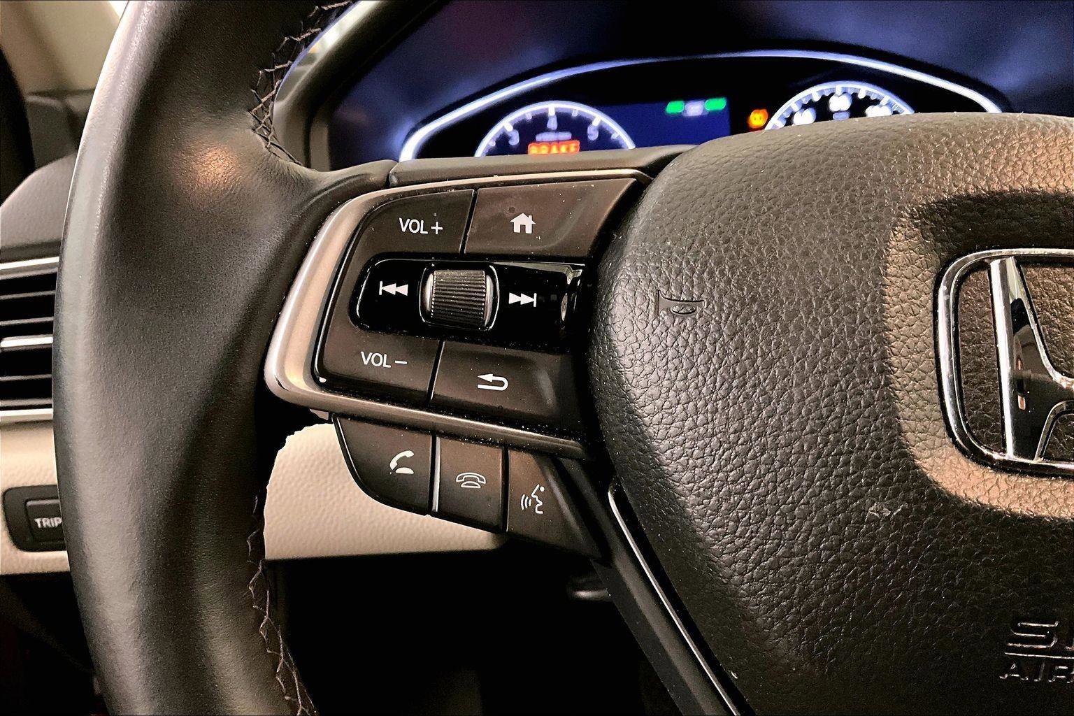 Used 2018 Honda Accord EX-L image 17