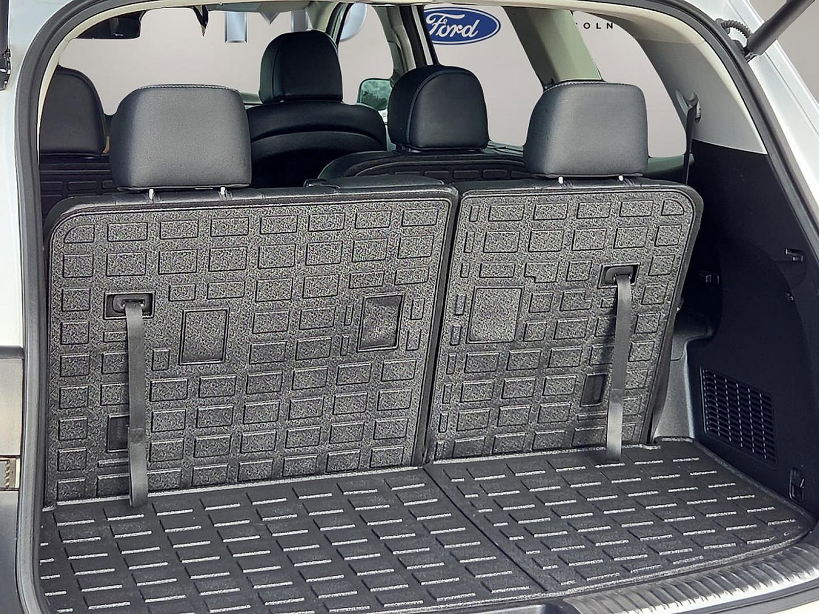 Used 2024 Kia Telluride SX image 8