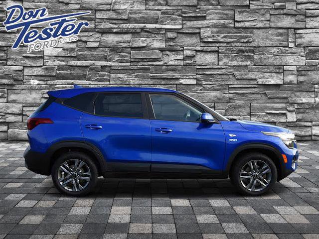 Used 2023 Kia Seltos LX image 6