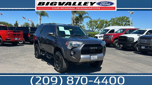 Used 2021 Toyota 4Runner TRD Off-Road Premium w/ Moonroof Package AWD/4WD image 1