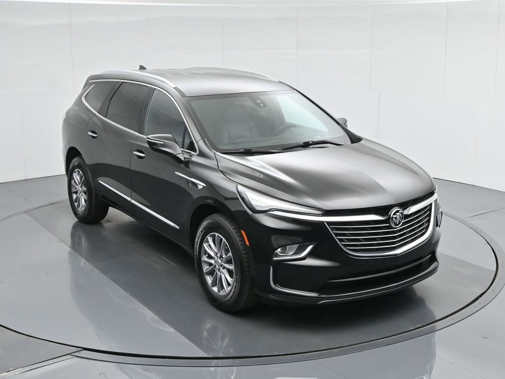 Used 2024 Buick Enclave Premium image 4