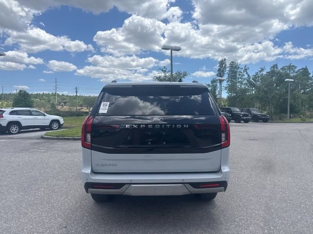 Certified 2025 Ford Expedition Platinum AWD/4WD image 5