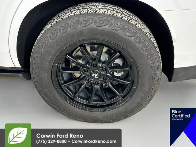 Used 2023 GMC Yukon AT4 w/ AT4 Premium Plus Package image 38