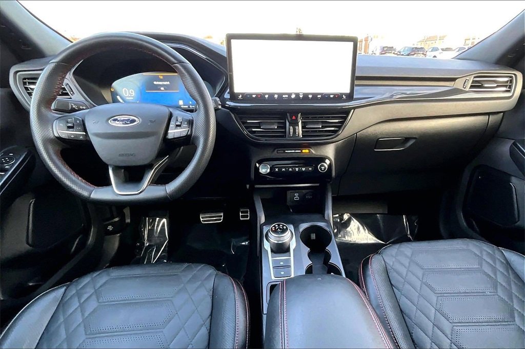 Certified 2023 Ford Escape ST-Line Elite w/ Premium Technology Package image 14