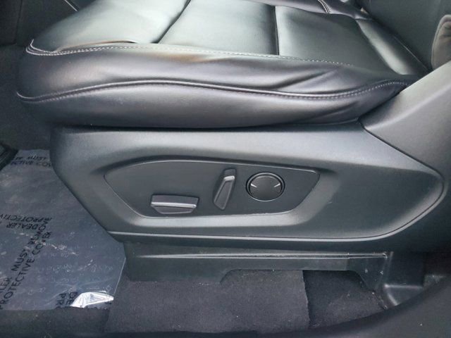 Certified 2023 Ford Explorer XLT w/ Equipment Group 202A image 15