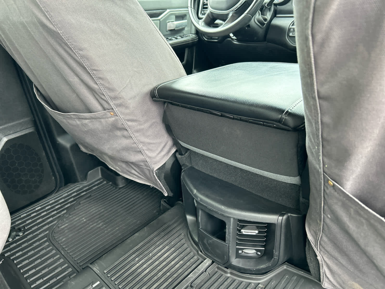 Used 2023 RAM 3500 Big Horn image 21