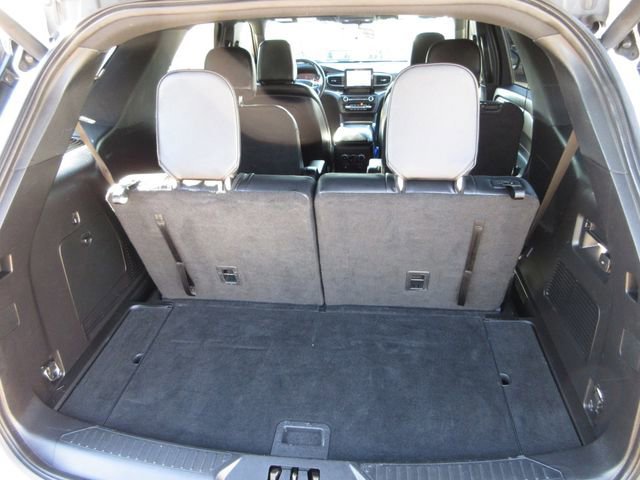 Certified 2020 Ford Explorer XLT w/ Equipment Group 202A image 28