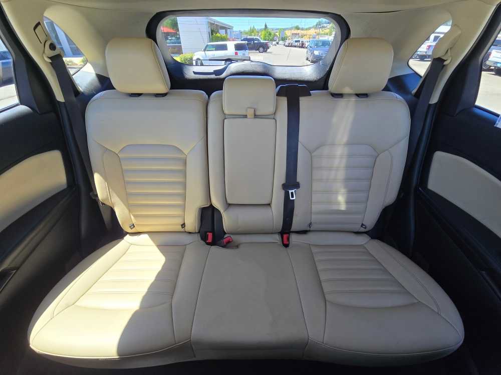 Certified 2021 Ford Edge SEL w/ Cargo Accessory Package AWD/4WD image 17
