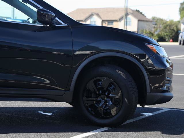 Used 2020 Nissan Rogue S AWD/4WD image 9