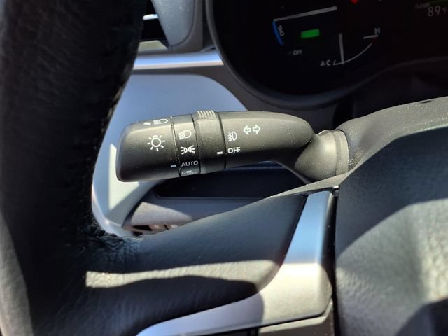 Used 2025 Toyota Sienna XLE w/ XLE Plus Package AWD/4WD image 9