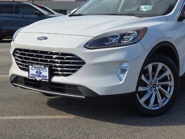 Certified 2022 Ford Escape Titanium w/ Titanium Elite Package image 2